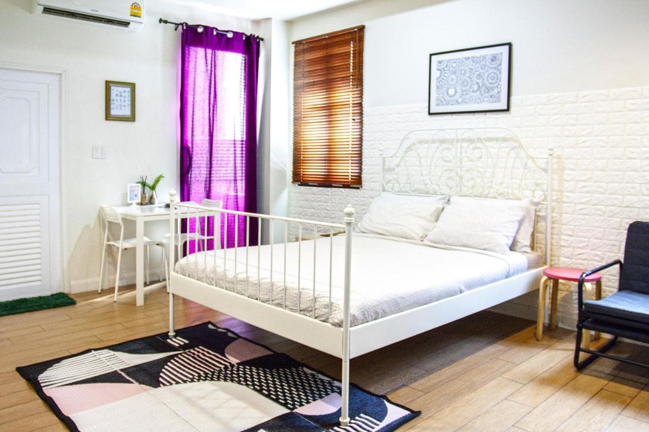 26 Bed And Coffee Aparthotel Bangsaen Exteriör bild